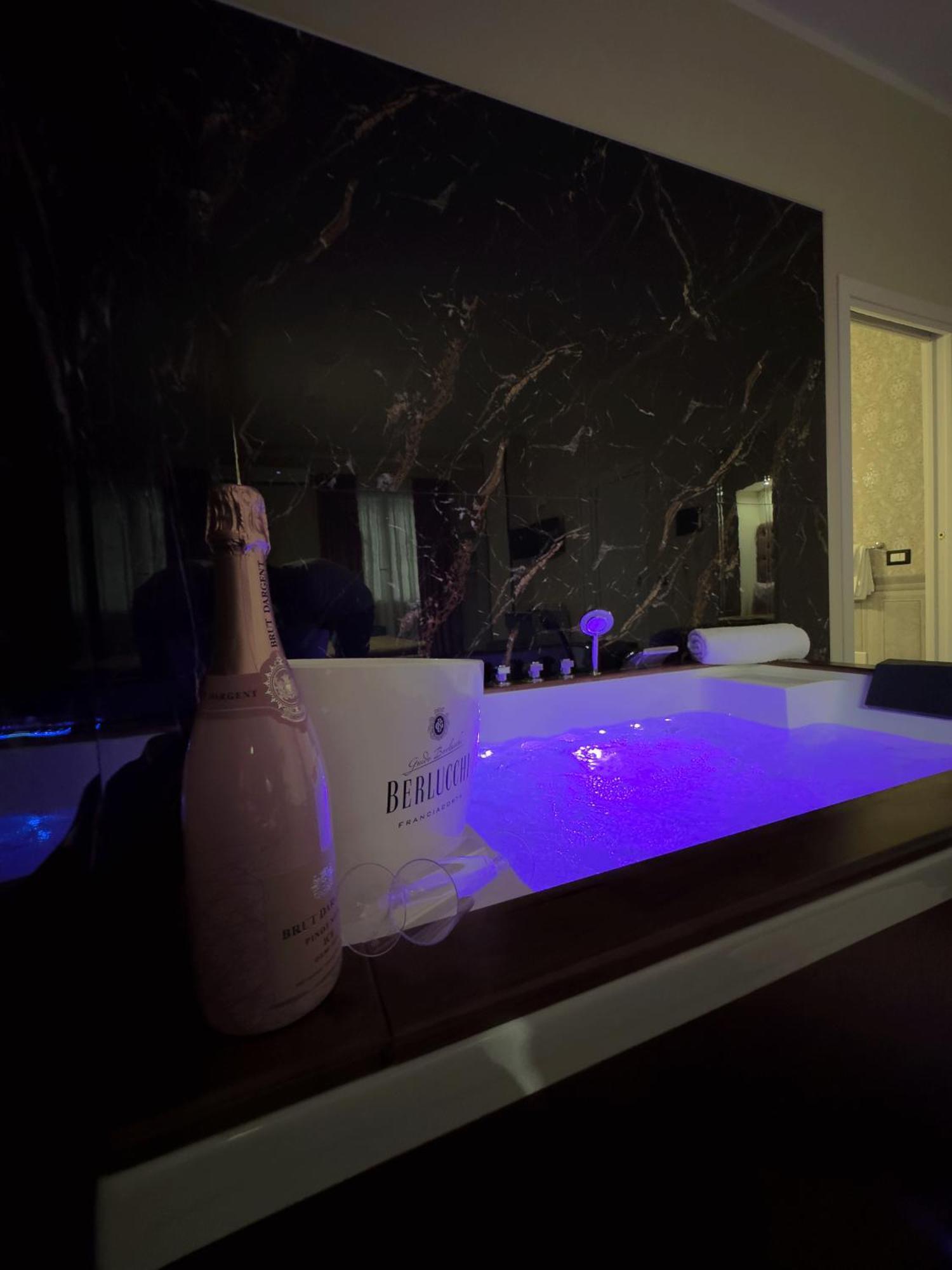 My Luxury Bed & Breakfast Napoli Eksteriør bilde